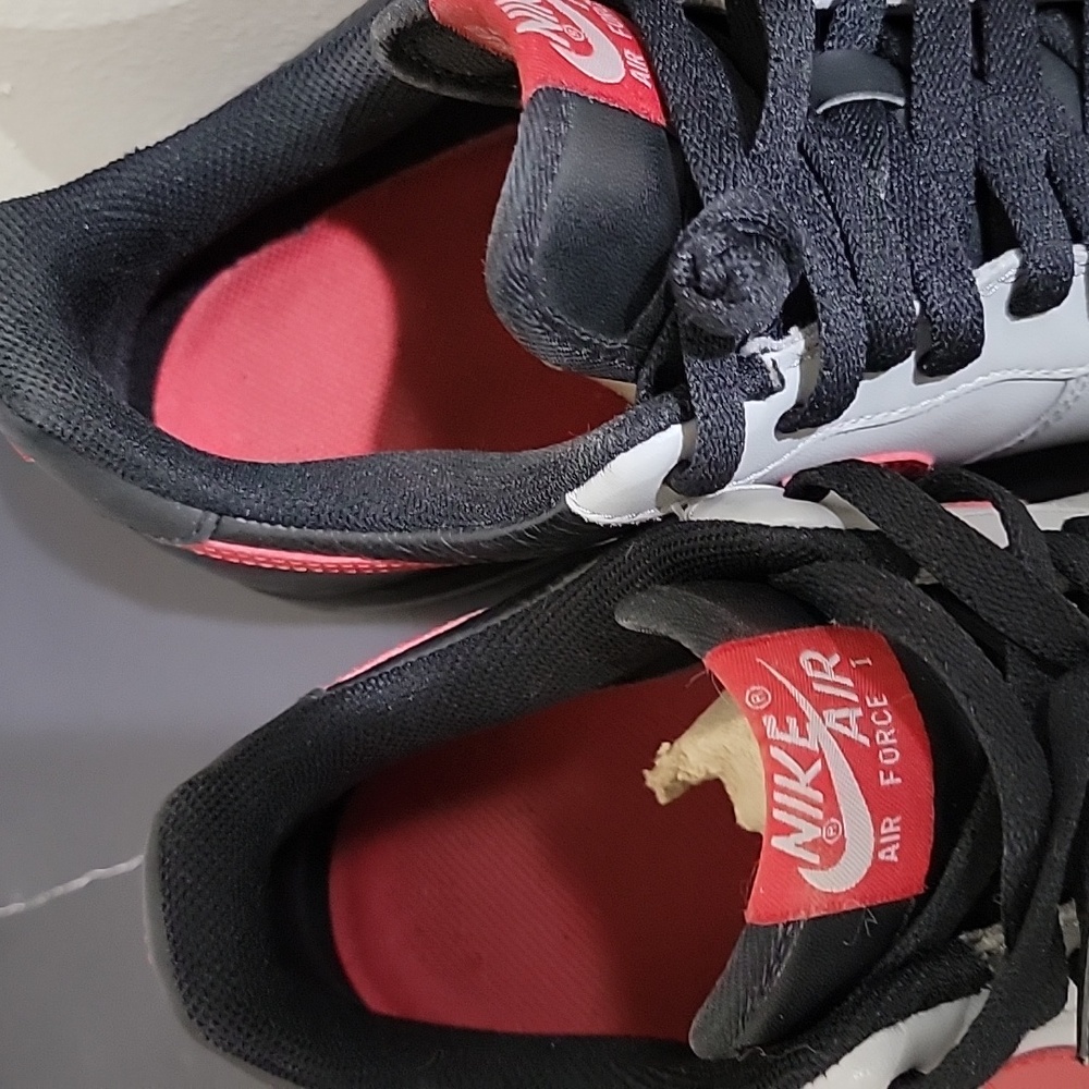 Sneakers ๐ - Picture 4 of 5